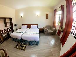 Sandmark Hotel Serengeti