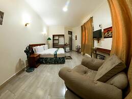Sandmark Hotel Serengeti