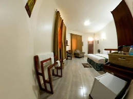 Sandmark Hotel Serengeti