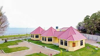 Sandmark Hotel Serengeti
