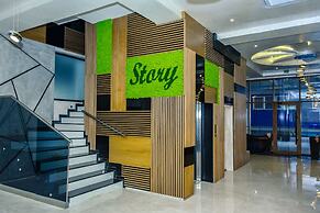 Hotel Story