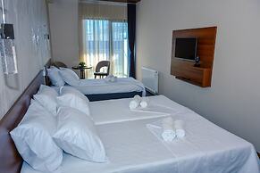Hotel Story