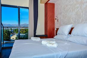 Hotel Story