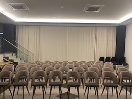 Hotel Story