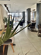 Hotel Story
