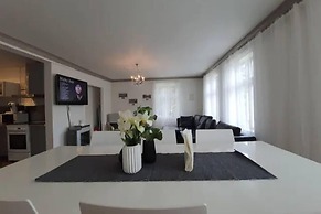 Nice & Cozy 4-rooms Apartment in Centrum Stavanger