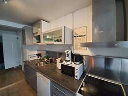 Nice & Cozy 4-rooms Apartment in Centrum Stavanger