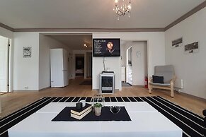 Nice & Cozy 4-rooms Apartment in Centrum Stavanger