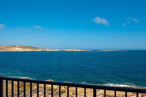 Islet Seafront 1 Bedroom Apartment