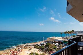 Islet Seafront 1 Bedroom Apartment