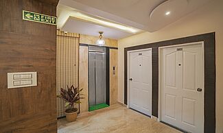 Treebo Elite 7 Koramangala, 500m from Nexus Mall