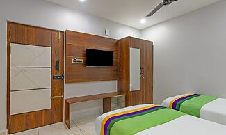 Treebo Abhi Suites, 400 M From Guntur Junction