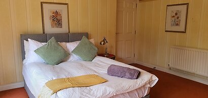 Luxury King House