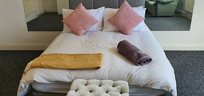 Luxury King House