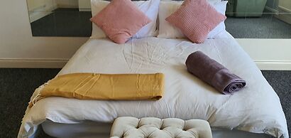 Luxury King House