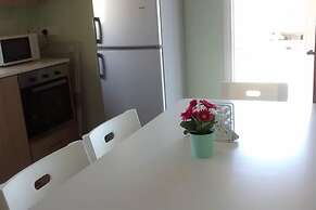 Immaculate 4-bed Apartment in Larnaca