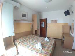Hotel Rosy