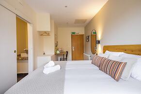 HOTEL DONOSTI