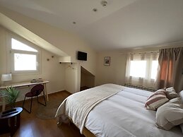HOTEL DONOSTI