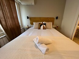 HOTEL DONOSTI