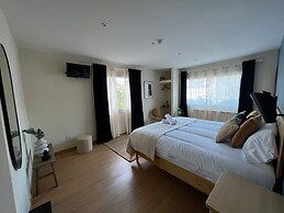 HOTEL DONOSTI