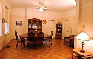 Towle House 1006