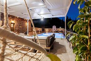 Misovounous Villa