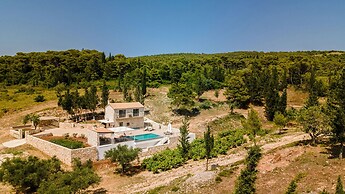 Misovounous Villa