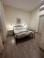 Domo Achenza Guesthouse