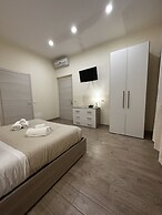 Domo Achenza Guesthouse