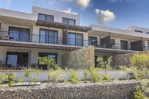 Pnoes Luxury Suites