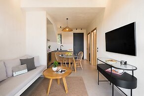 Pnoes Luxury Suites