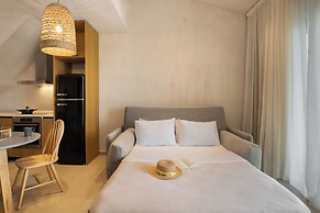 Pnoes Luxury Suites