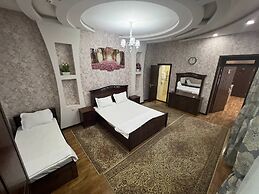 Alisher Hotel by SHOSH
