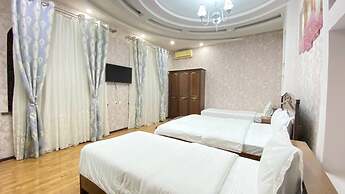 Alisher Hotel by SHOSH