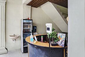 Hotel O Roemah Gebang