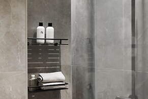 Spacious 2BR apartment on Bulevardi