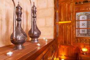 Reji Boutique Hotel