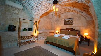 Reji Boutique Hotel