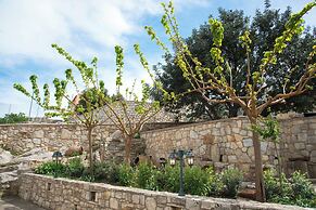 Villa Cretan View with Heated Swimming Pool