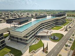 Petram Resort & Residences