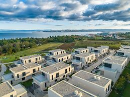 Petram Resort & Residences