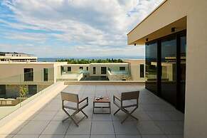 Petram Resort & Residences