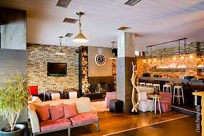 NAOUSSA MOUNTAIN RESORT