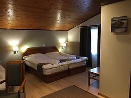NAOUSSA MOUNTAIN RESORT