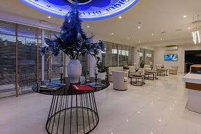 Mirage Bleu Hotel