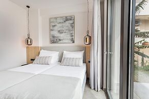 Twins Apartments