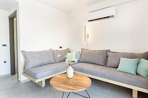 Twins Apartments