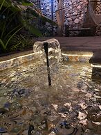 Magnolias Jardin & Boutique Suites