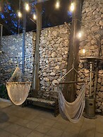 Magnolias Jardin & Boutique Suites